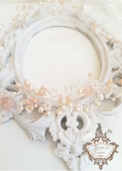 Диадема за булка и абитуриентка с перли и кристали Сваровски в розово Bloom of Pearls and Flowers by Rosie